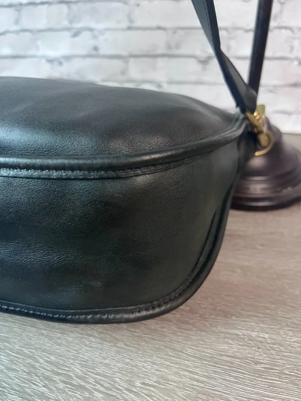 Vintage Coach Swinger Large 4040 Shoulder Bag Black